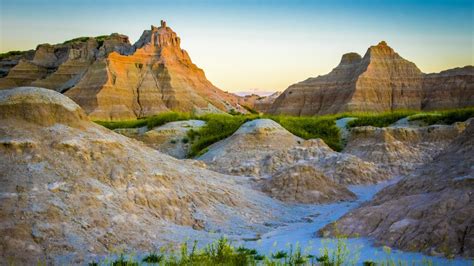 10 Reasons Why You Need To Visit Badlands National Park