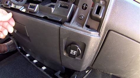 2009 Dodge Ram Blend Door Actuator Knocking Noise Repair