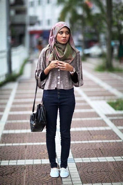 Hijab Sneakers Style 11 Ways To Wear Sneakers With Hijab Outfit Hijab