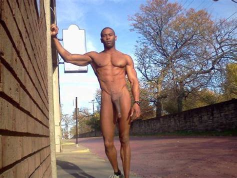 Photo Hung Male Naturists Page 14 Lpsg
