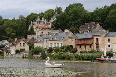chateau de pierrefonds  fairytale castle  paris world  paris