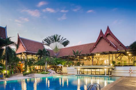 deevana hotel pool deluxe wing phuket  magazine