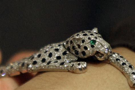 wallis simpson jewels sell big  london auction csmonitorcom