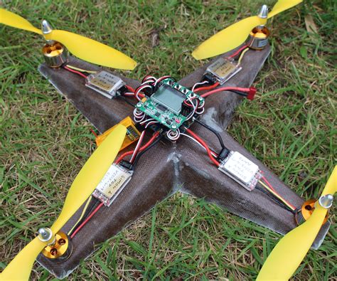 diy drone kit cardboard news dreadbox antiphon ein modul mit  oszillatoren und federhall