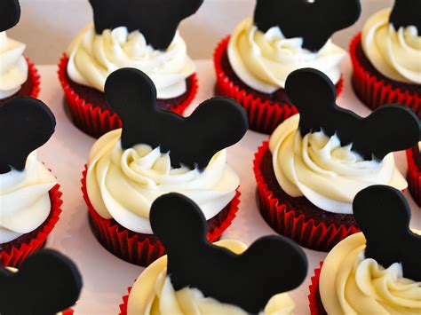 mickey mouse cupcakes  treat boutique