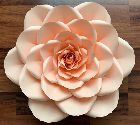 template  giant paper flowers