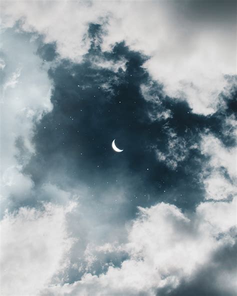 aesthetic clouds wallpaper  moon caca doresde