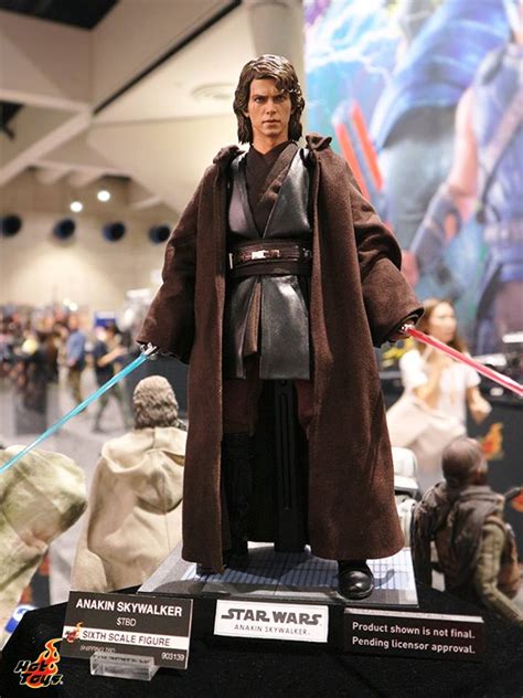 hot toys reveals  collection  star wars figures  sdcc  star