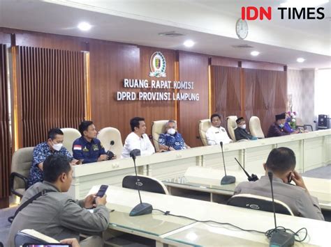 hmi bandar lampung utarakan sederet keresahan  dprd