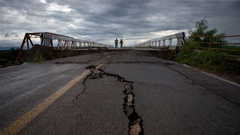 natural disasters cost insurers  record  billion  year