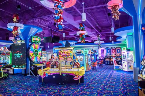 arcade city opens    front  fashion show mall eater vegas