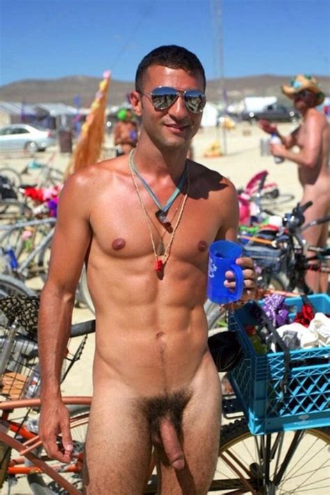 Desnudo En La Playa Phnix