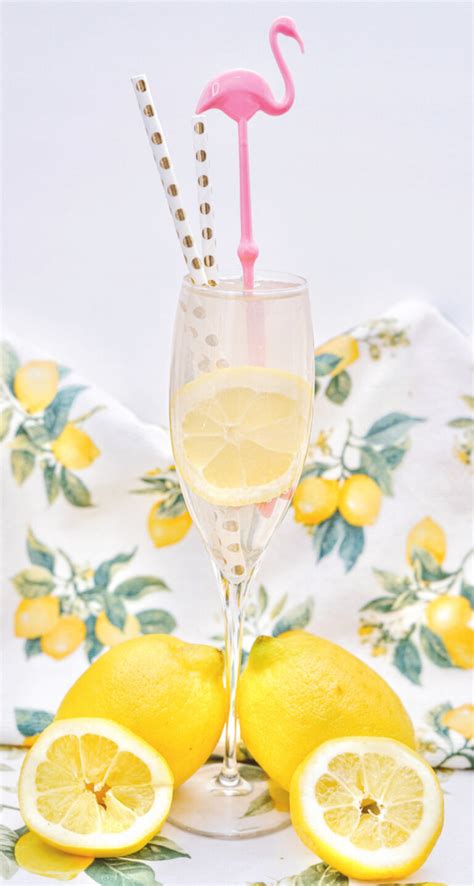 How To Make A Refreshing Spiked Lemonade Mimosa
