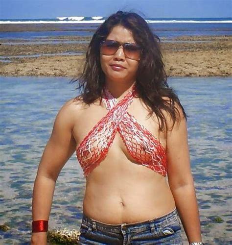 Skjl Xxx 50 Goa Beach Girls Nude Photos Boobs Bikini
