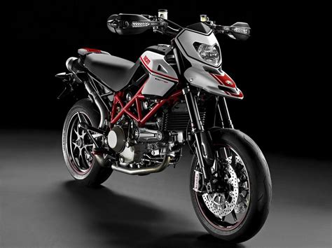 ducati hypermotard  evo sp picture  motorcycle