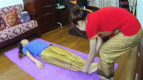 Traditional Thai Massage Therapy Stretching By Thai Therapist Youtube