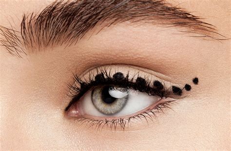 beauty basics    winged eyeliner beautylish