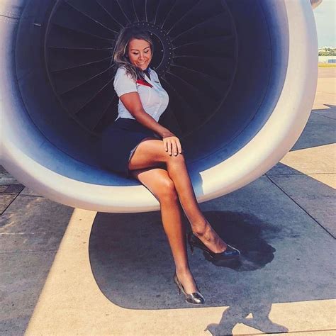 gorgeous robertacabincrew737 ️ ️ femalepilot pilot pilotsofinstagram pilotlife pilots