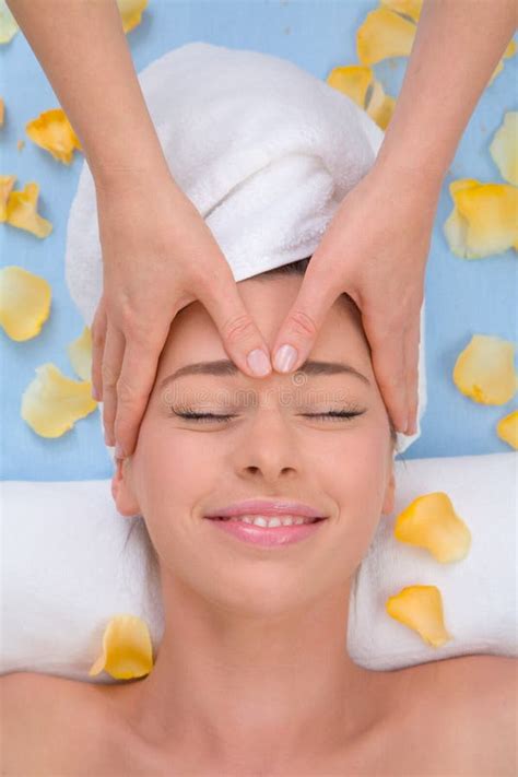 Forehead Massage Stock Image Image Of Beauty Lifestyle 11149091