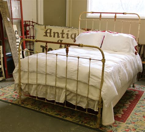 ithaca full size antique vintage iron bed