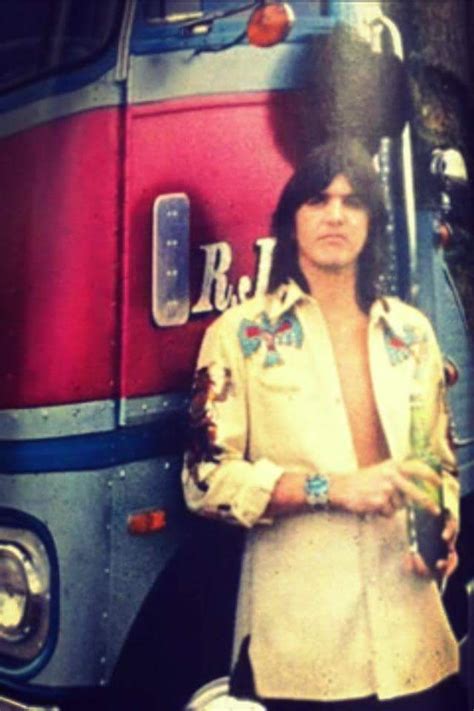273 best images about gram parsons on pinterest emmylou harris chris hillman and brother