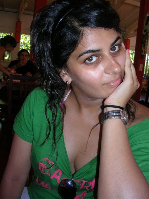 wallpapershdsize pakistani arabic indian and tamil hot girls pictures
