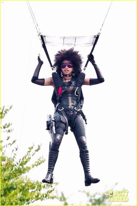Zazie Beetz Films Her Own Stunts On Deadpool 2 Set