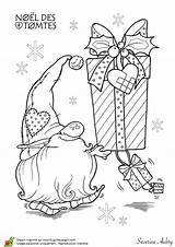 Gnome Christmas Coloring Pages Printable Cute Tomte Books Carrying Packages Presents Stack Colors sketch template