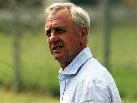romario hails johan cruyff   coach  football news