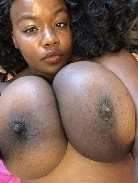 Nice Big Tit Ebony Shesfreaky