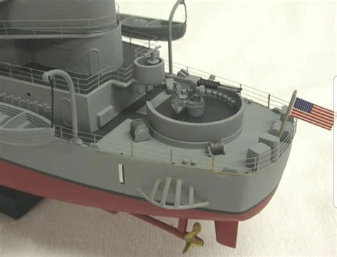 Uss Carronade Bobtail Battle Cruiser Plastic Model Military Ship Kit