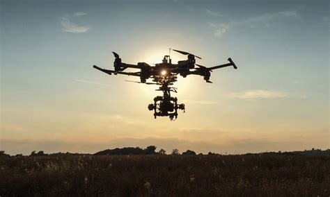 saiba mais sobre os drones profissao inteligencia embarcada mecatronica  robotica