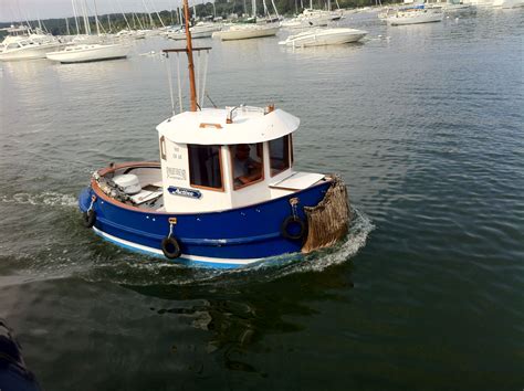 small tug boat northport li sven vik tug boats yacht boat