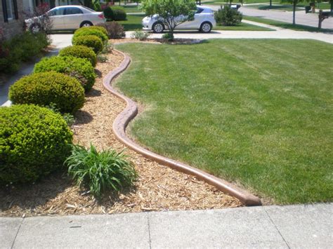 decorative landscape curbing  lawn care