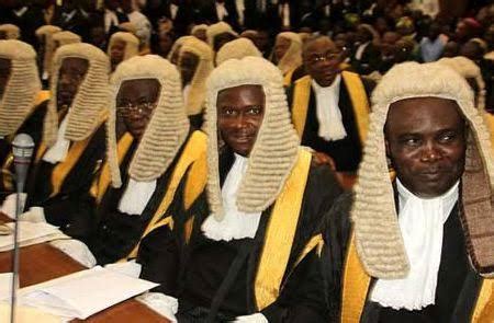 lawyers  wear wig caps career nigeria
