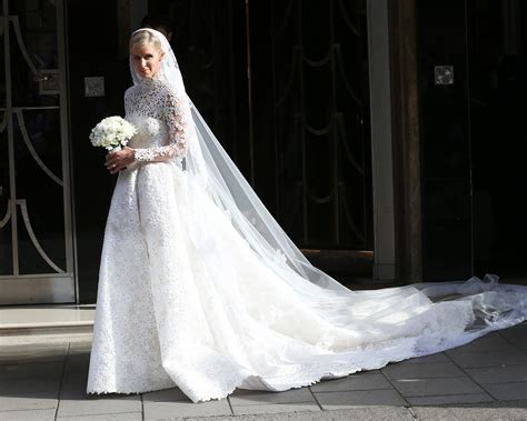 29 Iconic Celebrity Wedding Dresses Most Memorable Wedding Gowns In