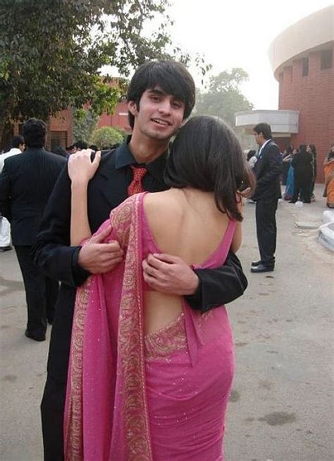 nude indian college girls and aunties hot sexy indian girls in saree