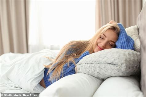 sleep expert reveals seven ways to sleep through the night in winter