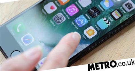 Apple Iphone Se 2020 Tipped For Imminent Launch Metro News