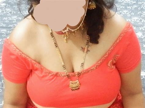 big boob bhabhi cleavage nude pic indian lastest sex image album