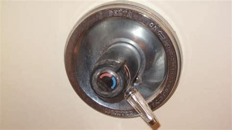 style delta shower lever google search repairs pinterest faucets shower valve