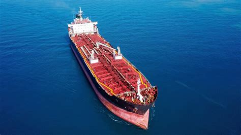 abandoned oil tanker  yemen coast  risk  exploding pipeline  gas journal