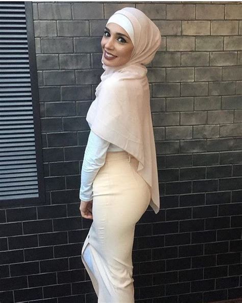 instagram post by hot hijabis jul 3 2018 at 12 39am utc beautiful