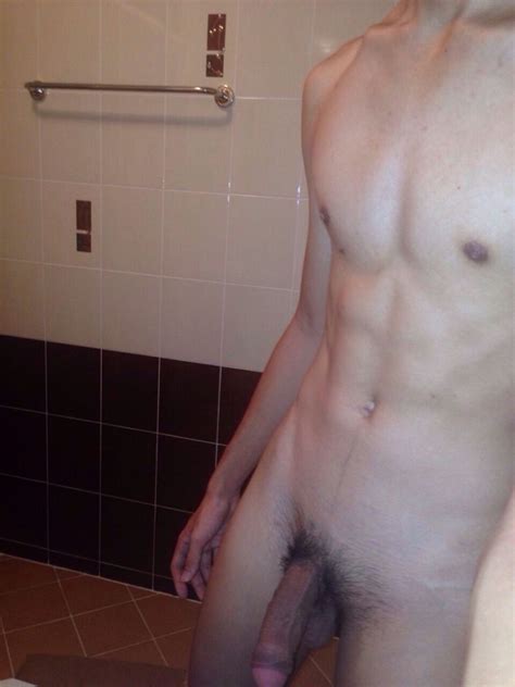hi i m got guys nude selfies sexting forum