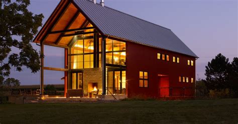 build   story pole barn house