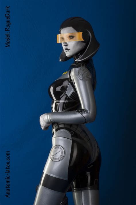 thank you latex for this mass effect edi cosplay nerd reactor