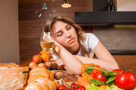 what is a food coma and 6 ways to avoid it biotrust