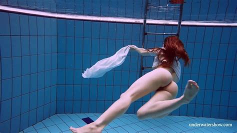 relaxing underwater show with hot girls porn 2d xhamster