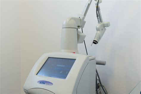 tratament laser  ultra pulse encore  lumenis dermestetica