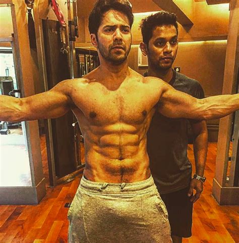 Size Matters Check Out Varun Dhawan S Epic Reply To Fans
